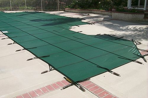 what is a swimming pool fence and pool cover